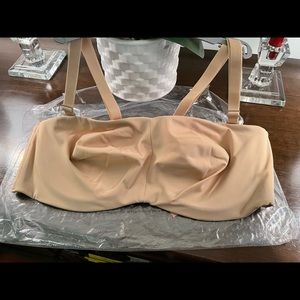 Cacique lightly lined multi way strapless bra